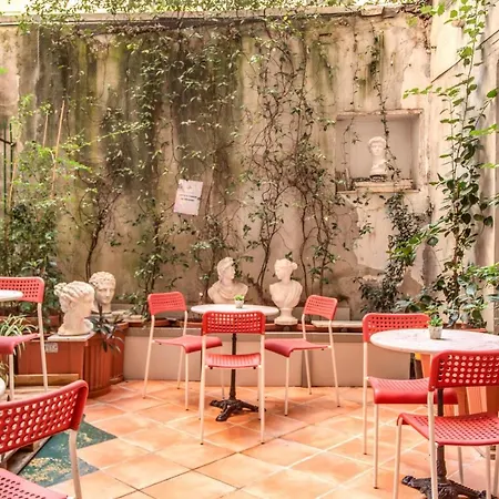 Nakissa Nocleg ze śniadaniem Rzym