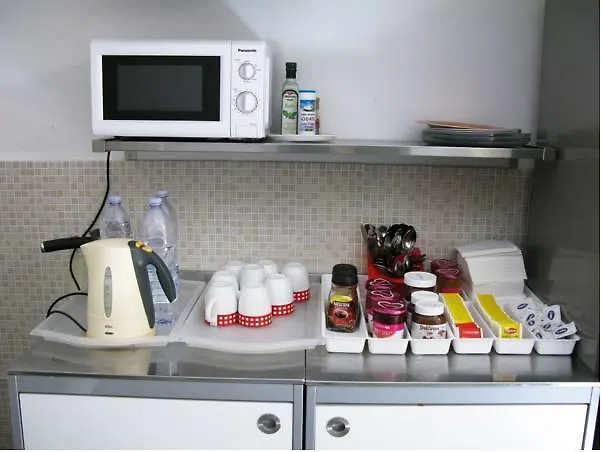 Nakissa Bed & Breakfast 4*