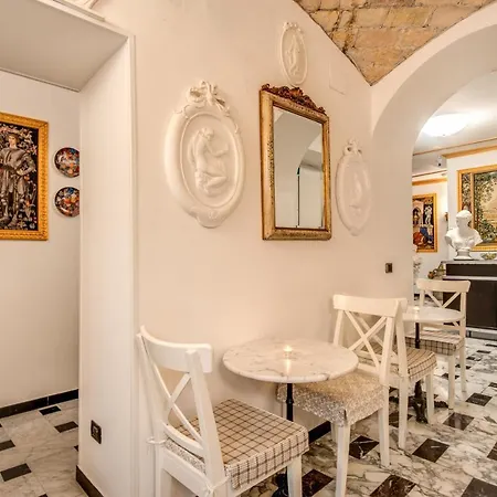 Nakissa 4* Rome