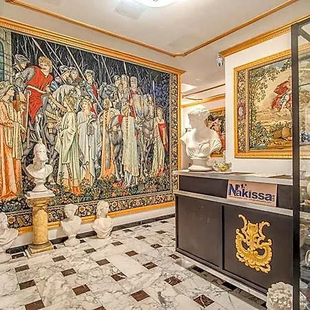 Nakissa Roma